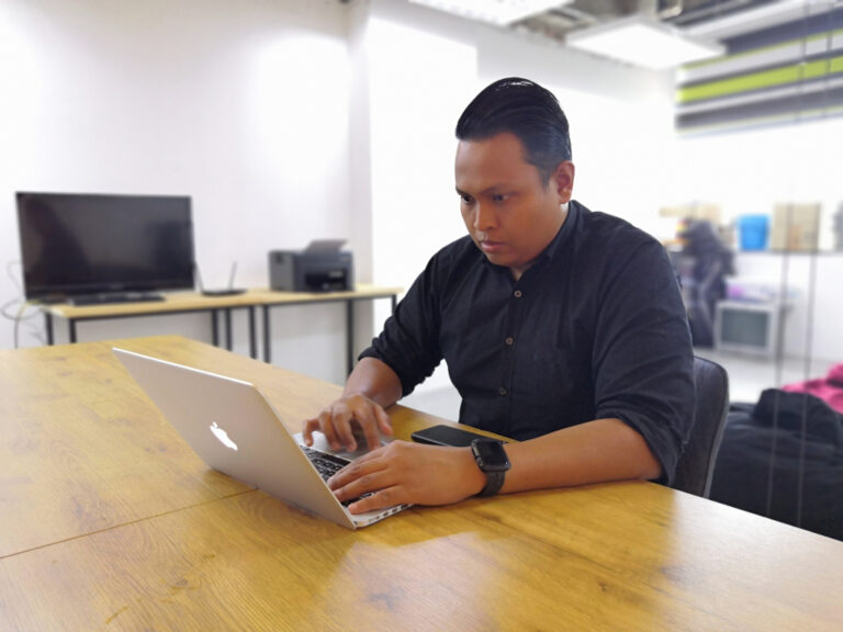 Borak Tepi bersama Mohd Hafiz Safie, CEO Sparadise